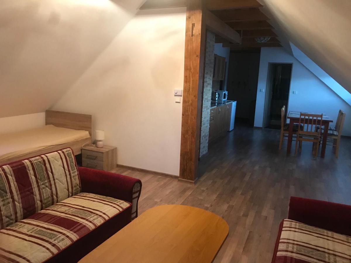 Vila Nikola Králiky Exteriér fotografie