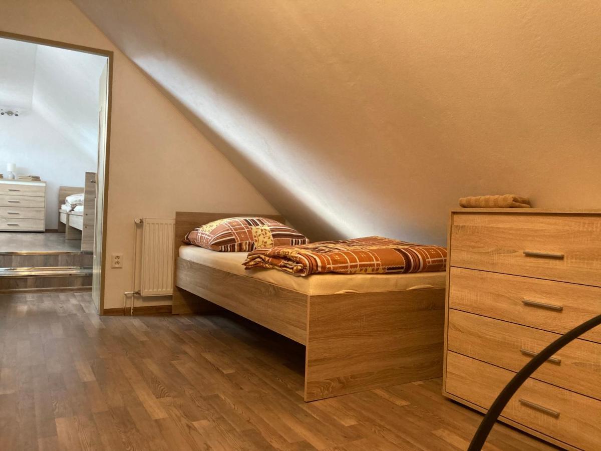 Vila Nikola Králiky Exteriér fotografie