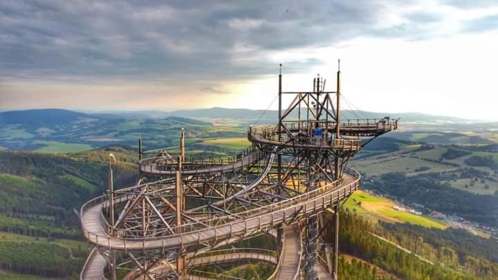 Vila Nikola Králiky Exteriér fotografie